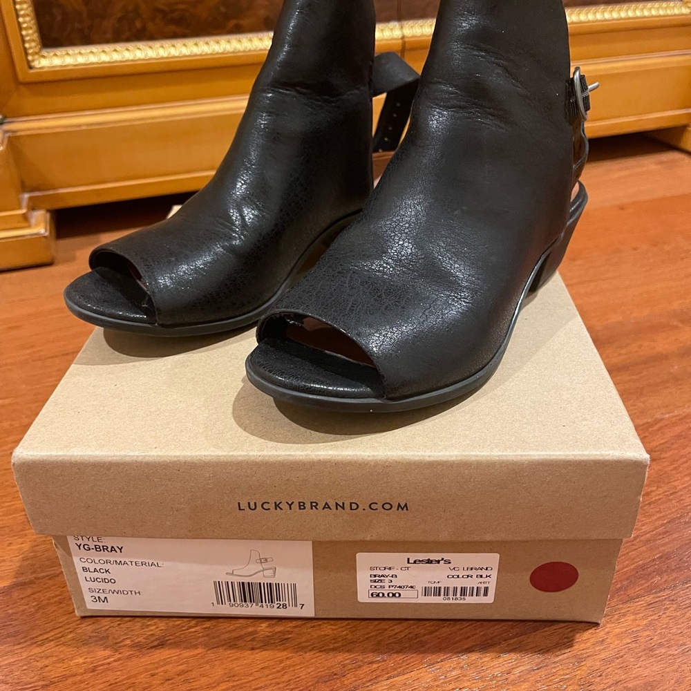 Lucky Brand Girls Black Ankle Booties Sandals with Low Heel